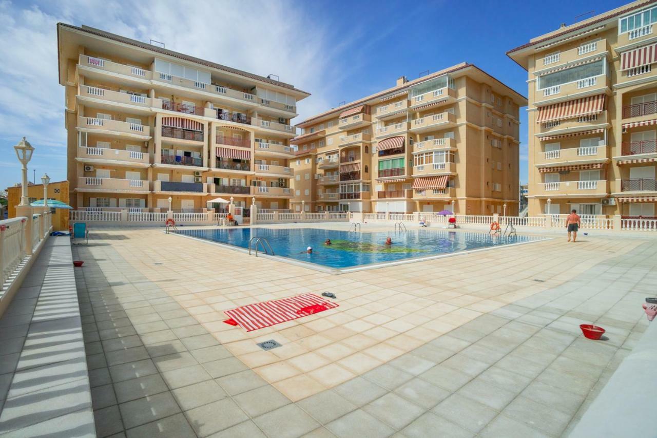 Sunny La Mata *