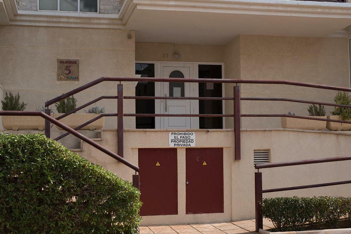 Sunny La Mata Apartment *